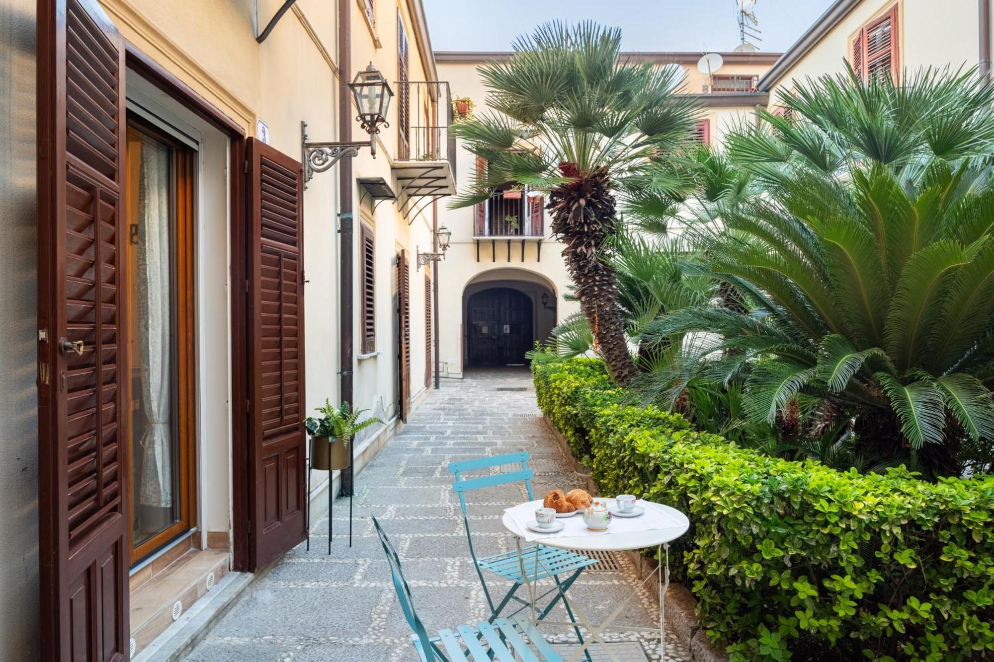 Baglio Dei Conti D'orleans * Palermo